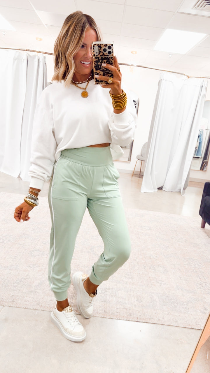 The Butter Flex Joggers-Mint Latte