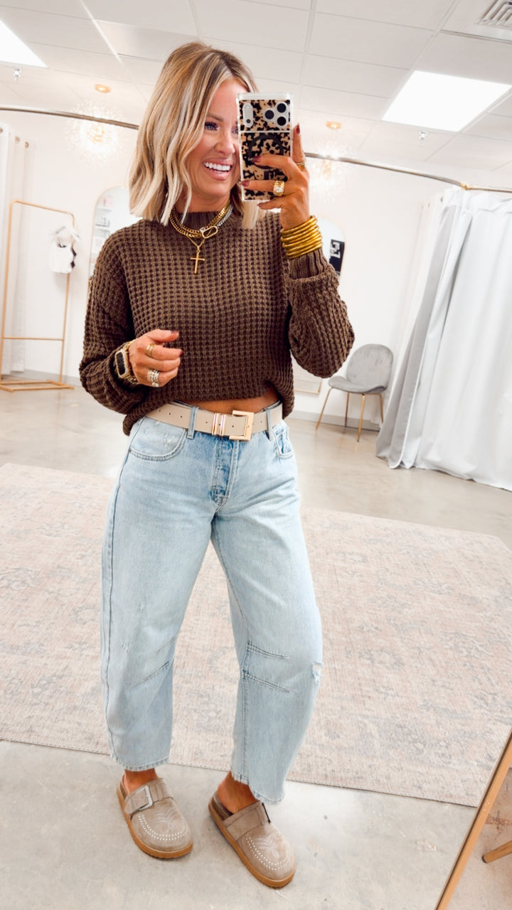 The Maren Hi-Low Waffle Knit-Brown