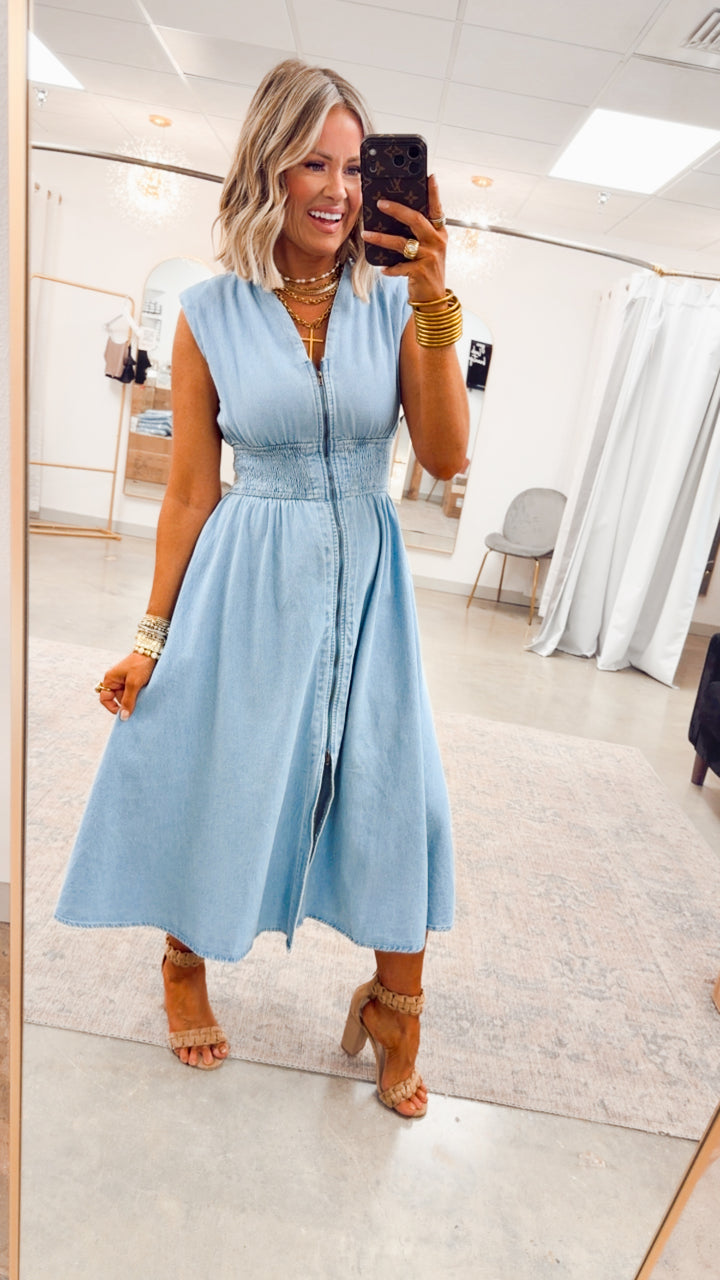 Knox Denim Midi Dress - Light Wash