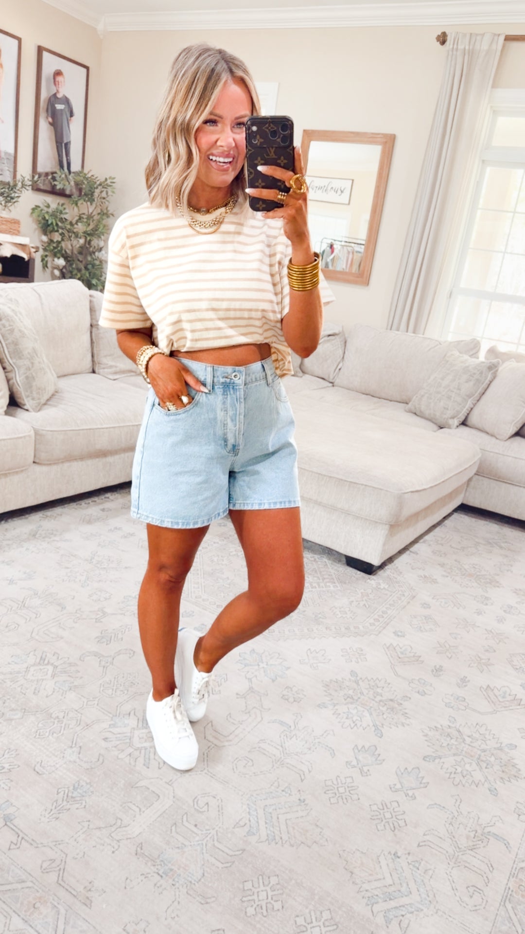 The Essential Cropped Stripe Tee-Taupe