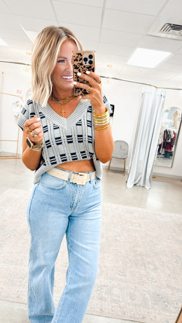 Oxford Cropped Knit Vest-Grey/Navy
