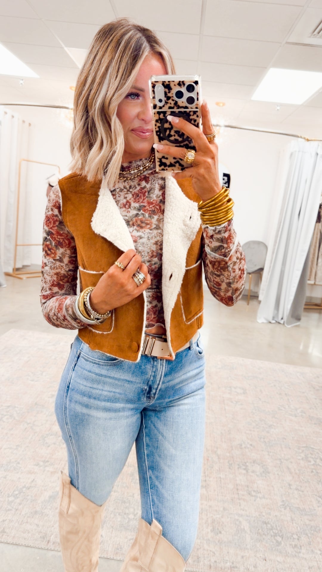 Dreamy Plush Vest-Caramel