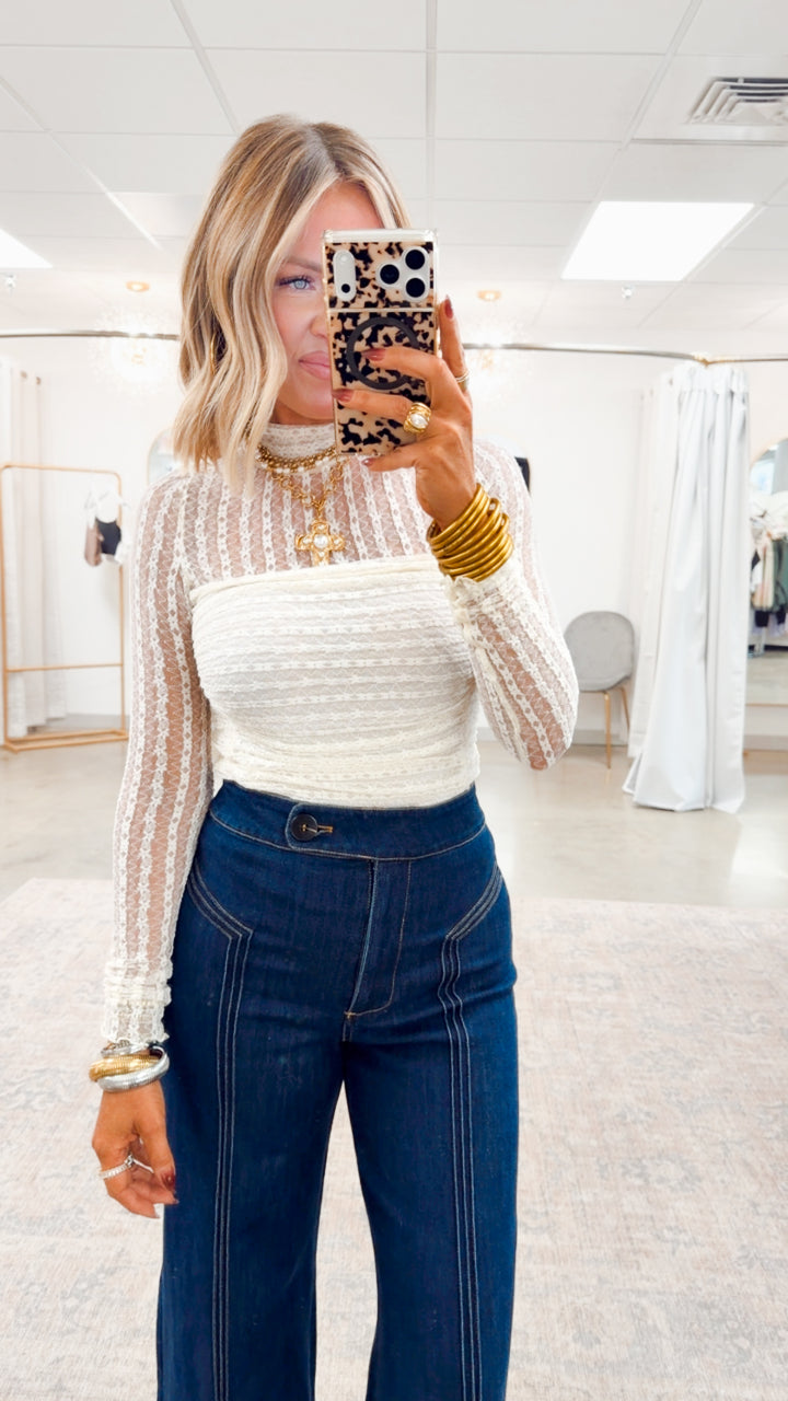 Floral Lace Ruched Bodysuit-Cream