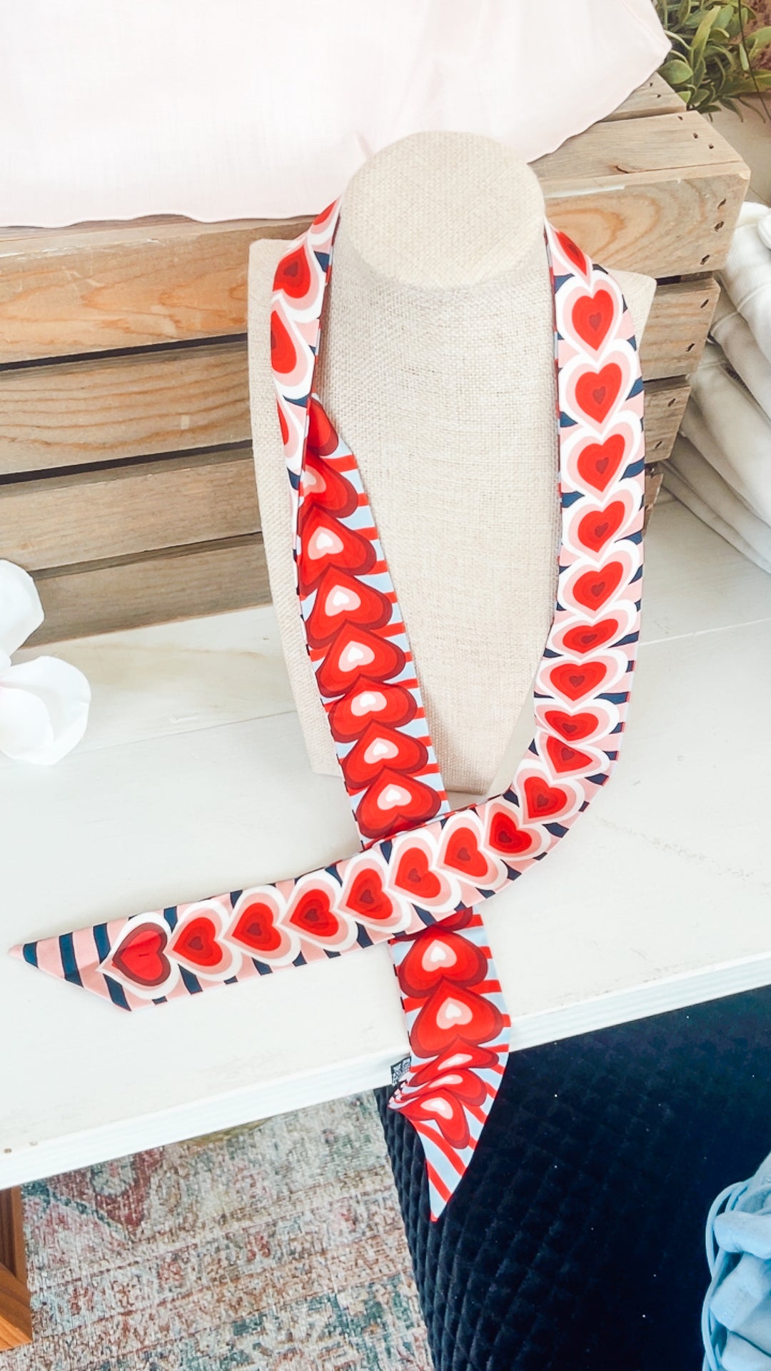 The Heart Print Scarf Necklace