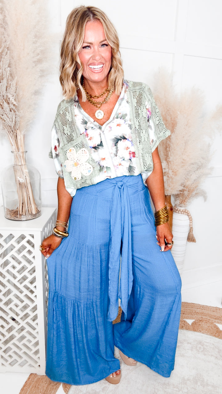 Moon Meadow Top-Sage/Ivory Multi