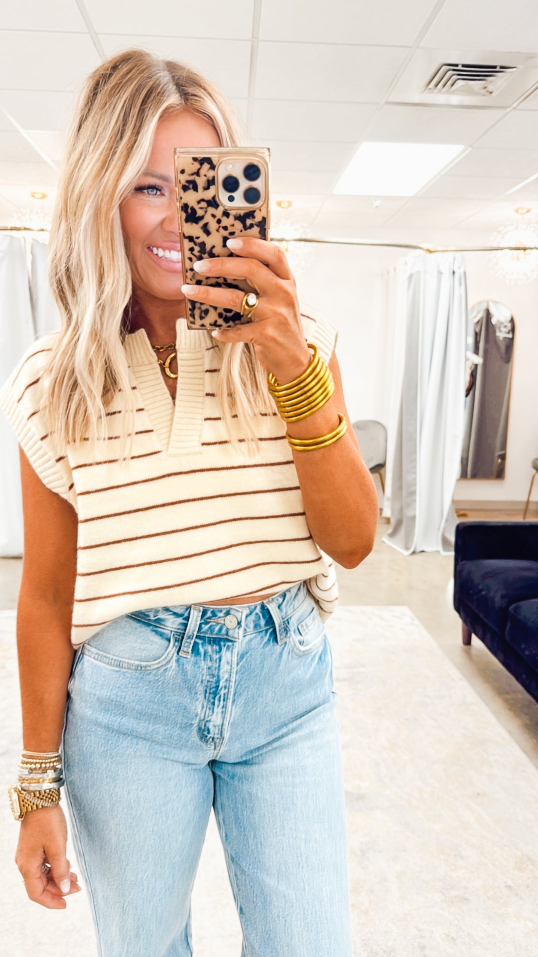 Lainey Sweater Vest-Cream/Rust