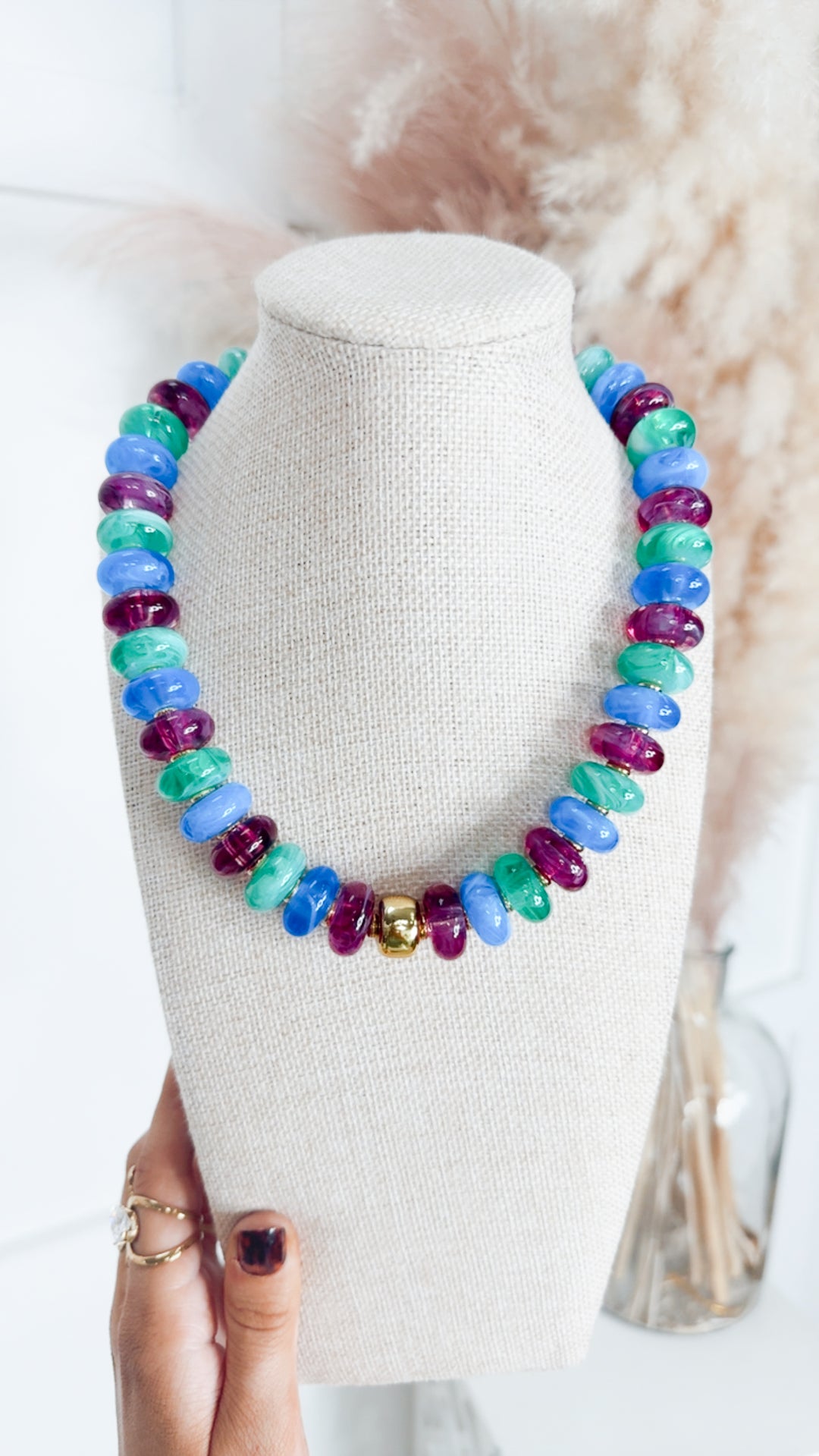 The Mermaid Kisses Necklace
