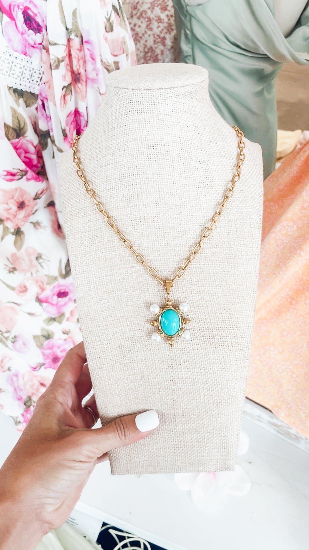 The Turquoise Queen Necklace