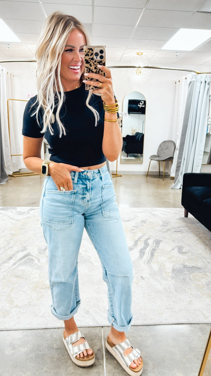 Casual Cropped Top-Black
