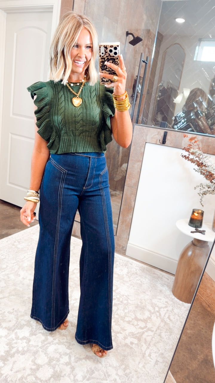 Esme Cable Knit Cropped Sweater-Forest Green