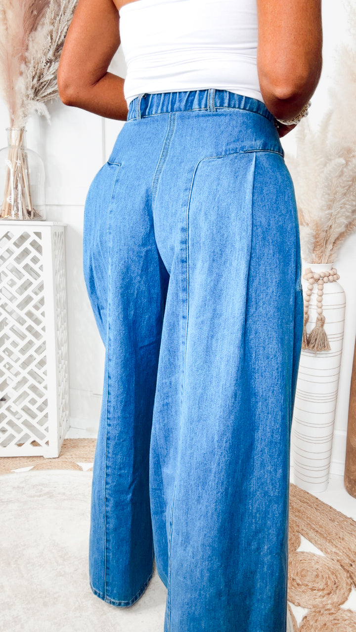 The Beckham Pleated Wide Leg Jean-Light Denim