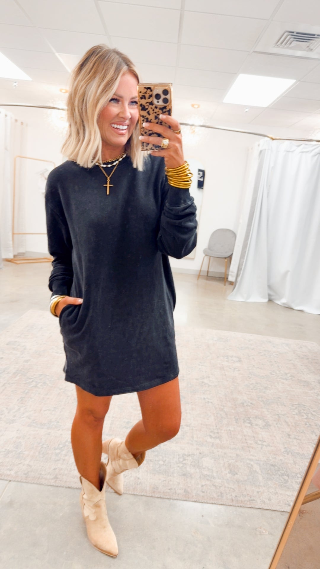 Mila Sweatshirt Dress-Black