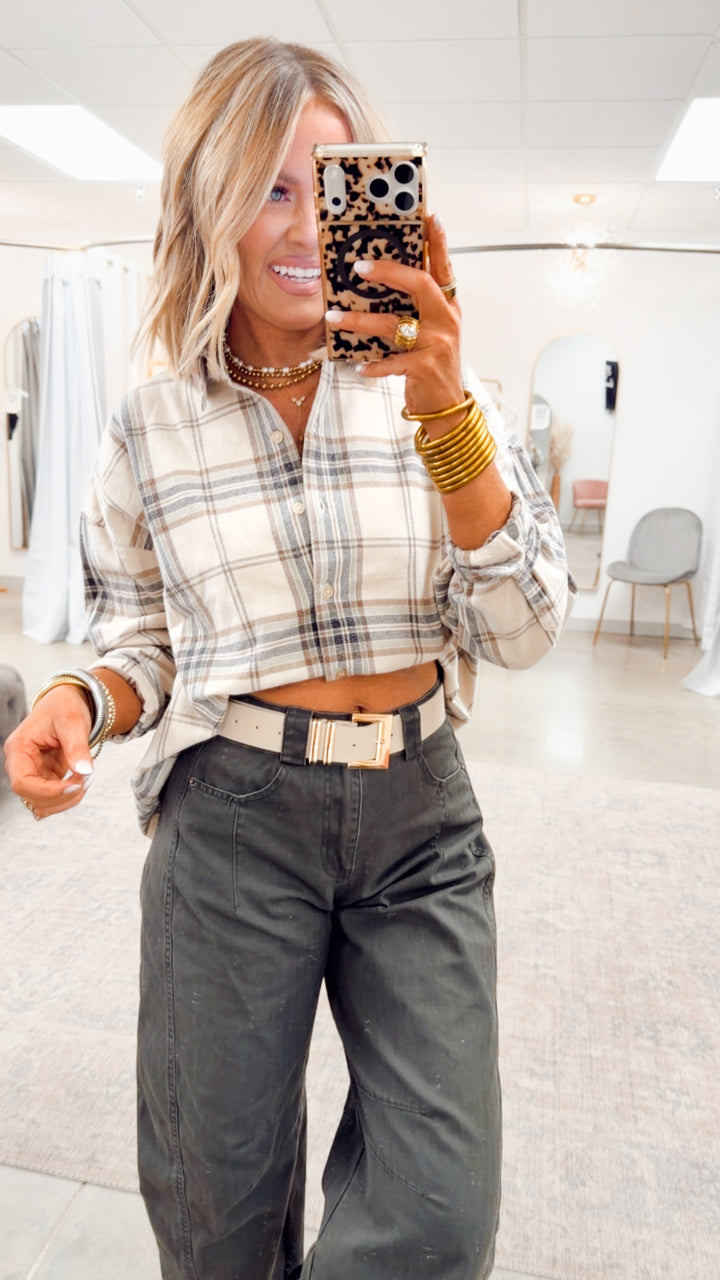 The Briggs Flannel Top-Khaki