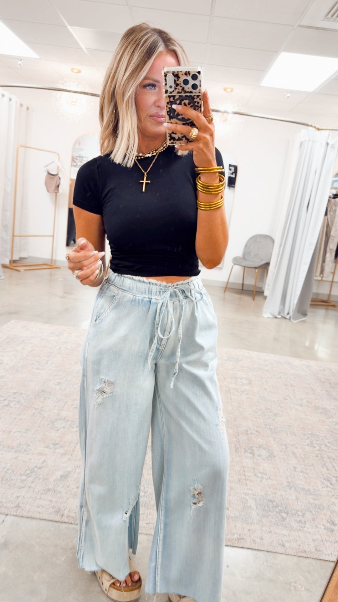 Seamless Crewneck Top-Black