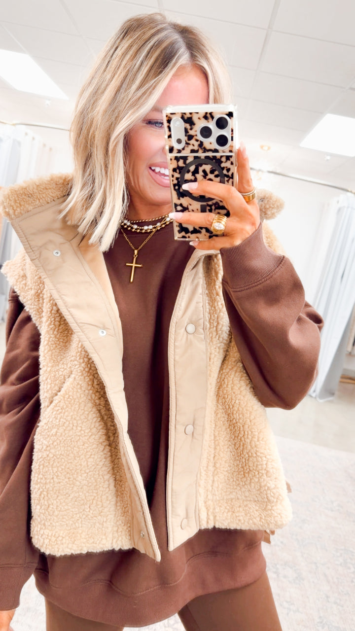 Chalet Sherpa Vest-Beige