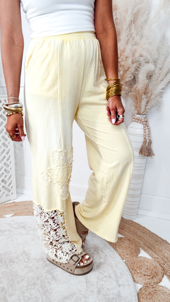 The Flower Crochet Patched Pants-Butter