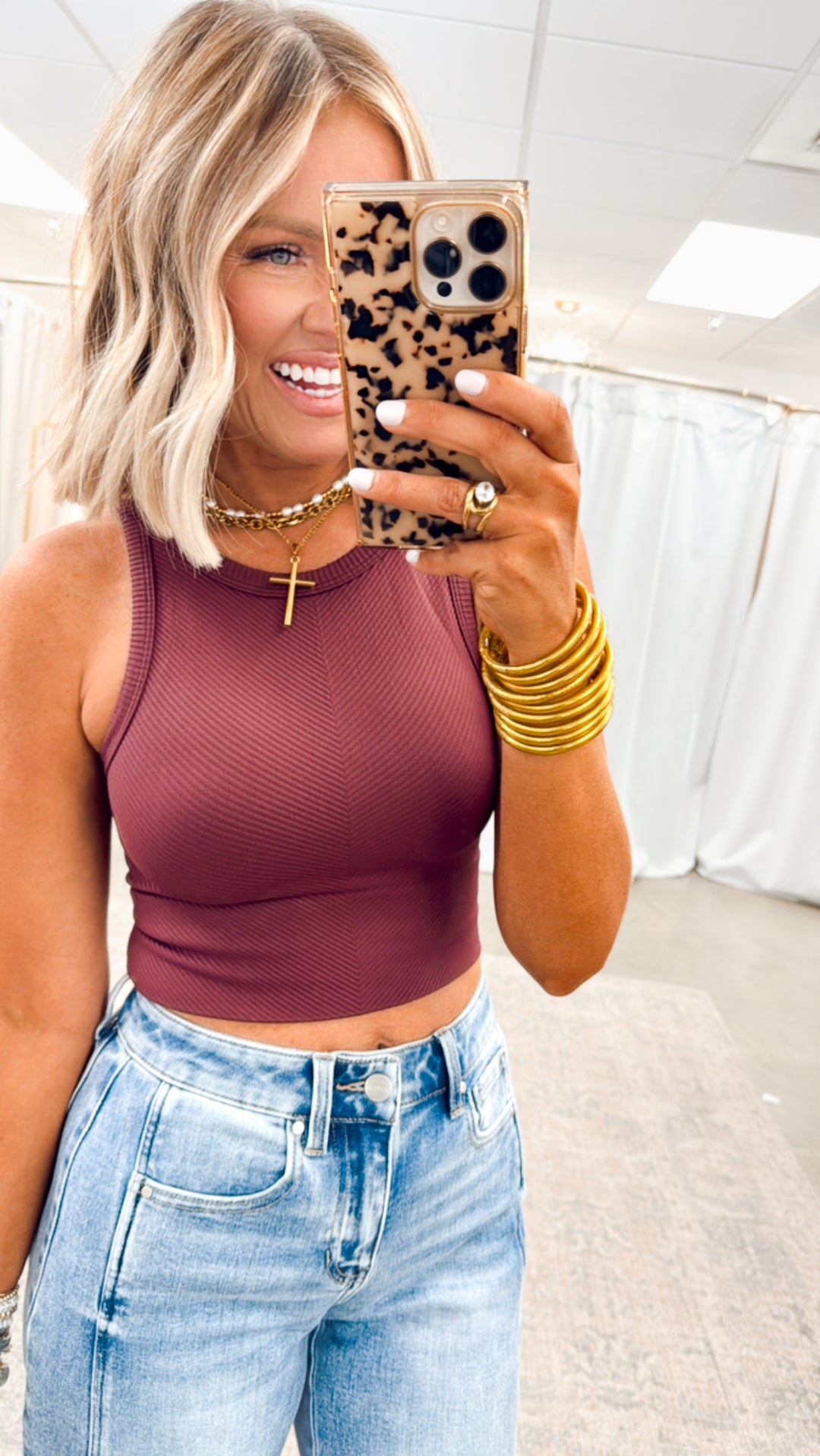 Basic Highneck Crop Top-Maroon