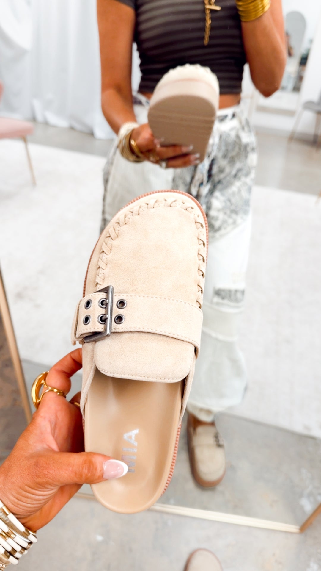 The Zaina Clog-Sand Suede