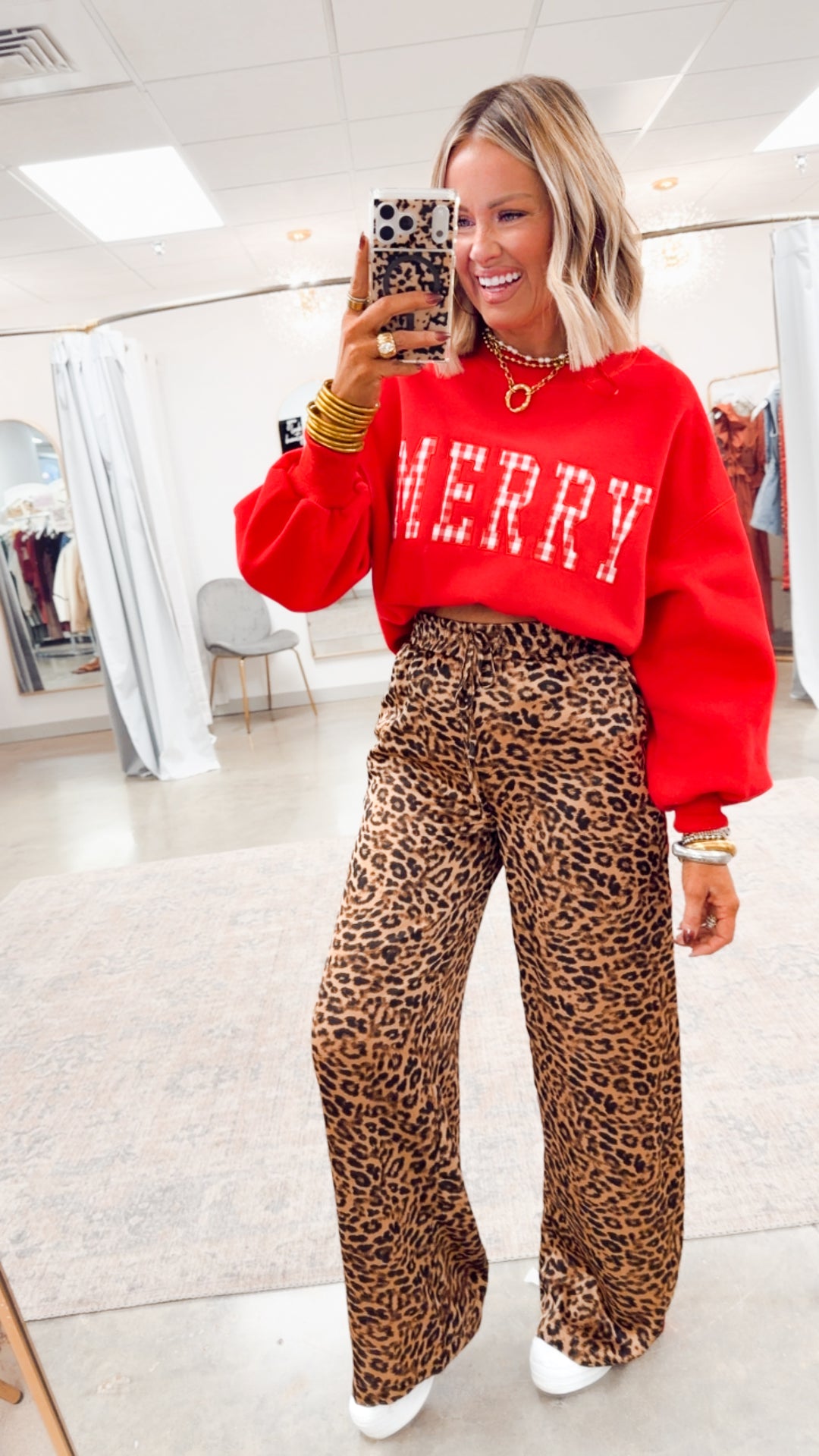 MERRY Sweatshirt-Red