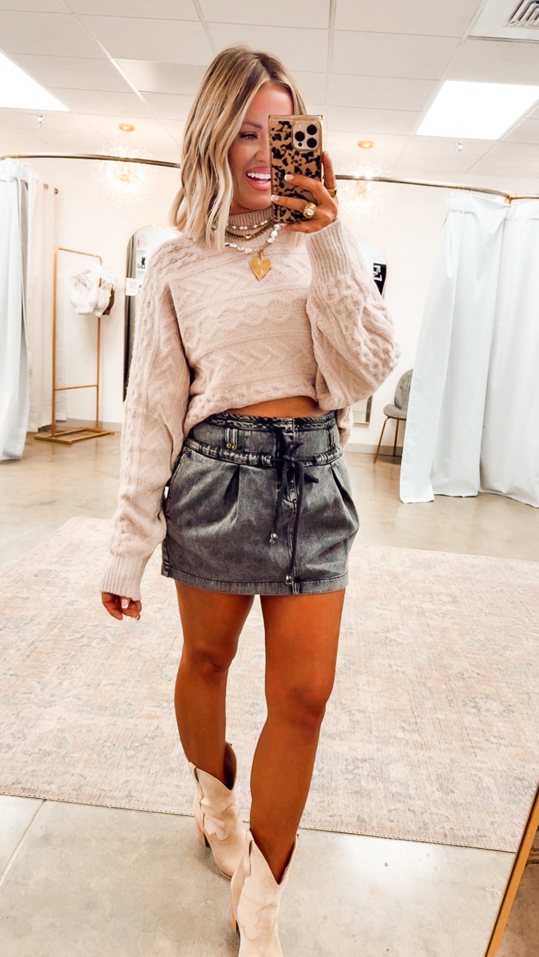 Brielle Cable Knit Cropped Sweater-Rose
