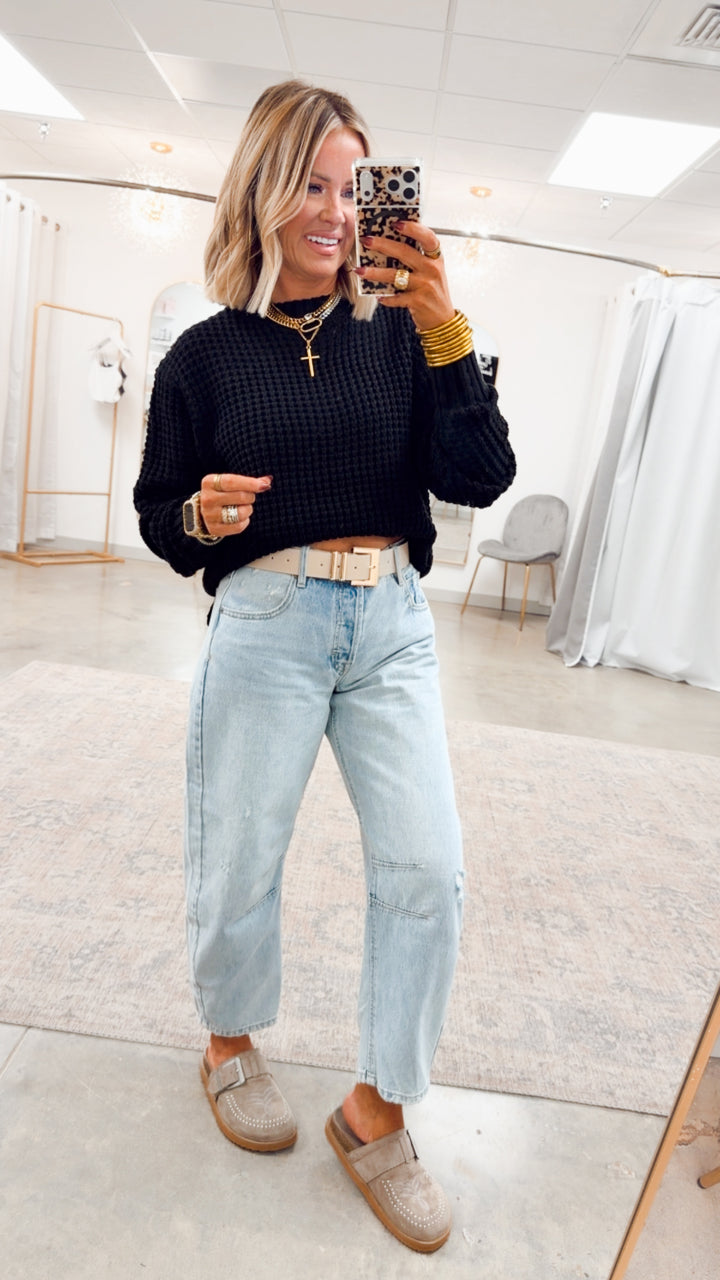 The Maren Hi-Low Waffle Knit-Black