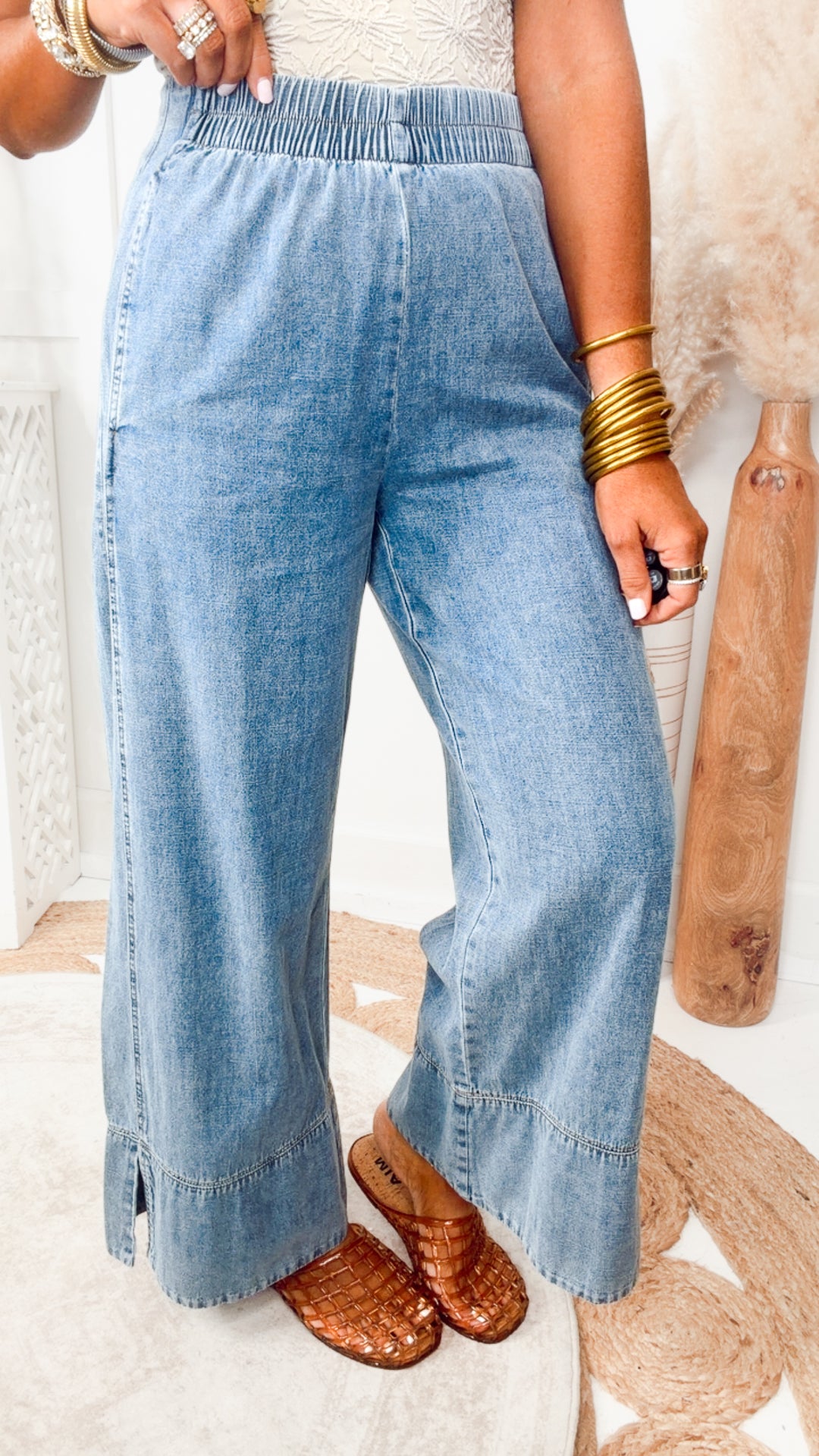 The Colette Wide Leg Pant-Light Denim