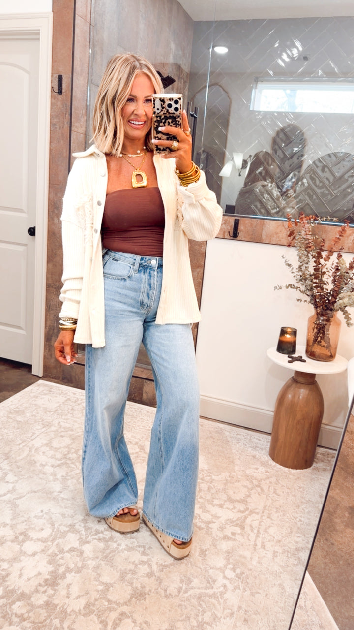 Cambria Corduroy Shaket