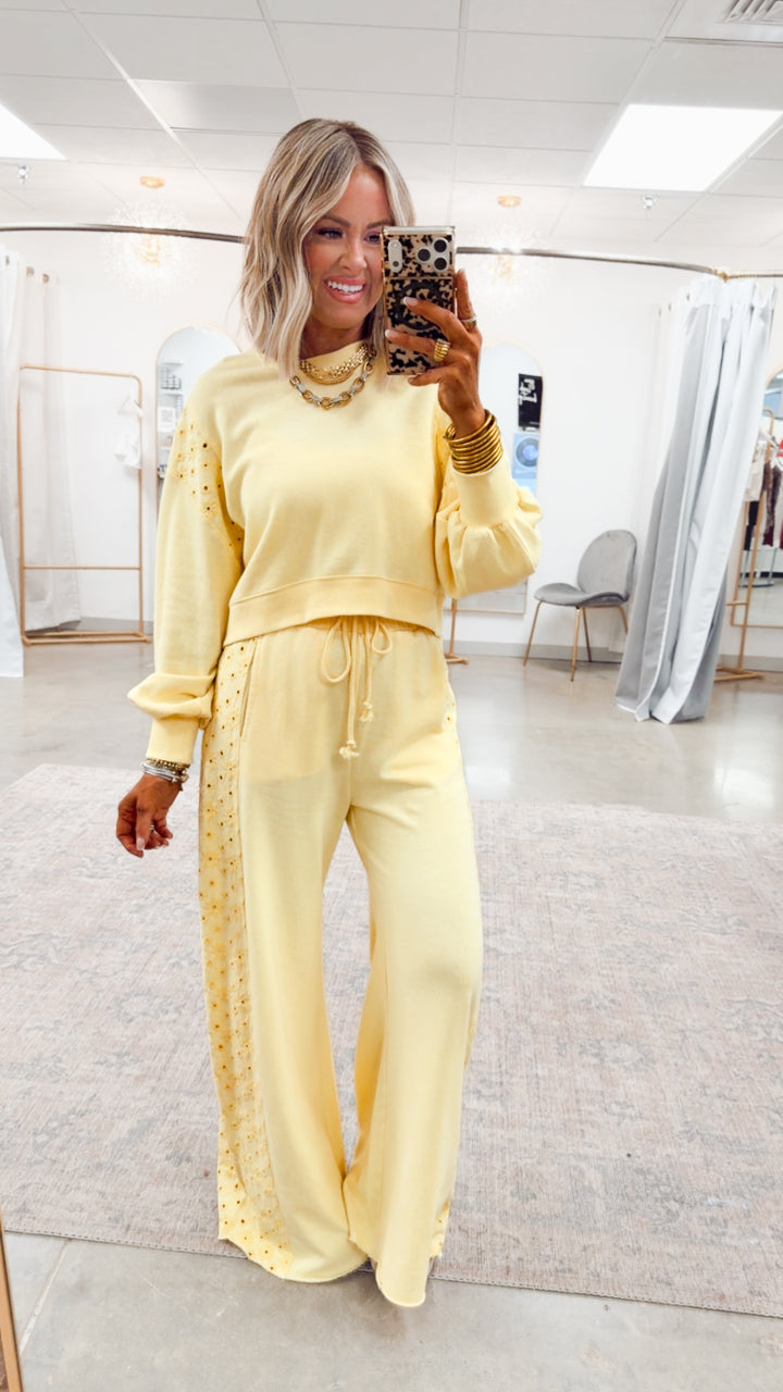 The Paloma Plush Set-Mellow Yellow