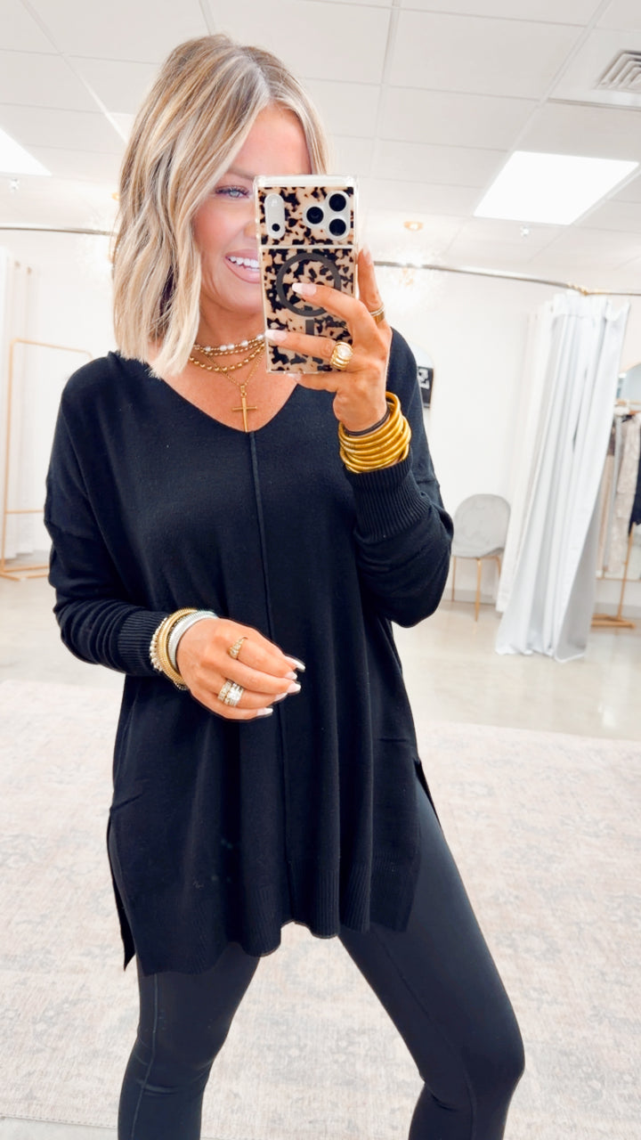 The Laramie Hi-Low Sweater- Black