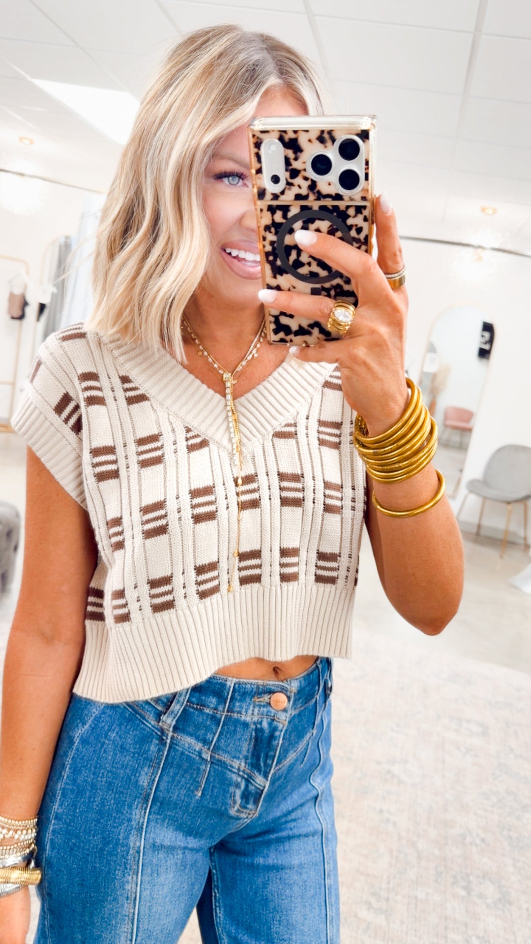 Oxford Cropped Knit Vest-Oatmeal/Cocoa