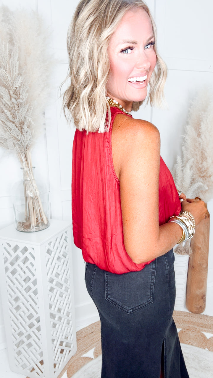 The Mara Bubble Hem Tank-Cranberry