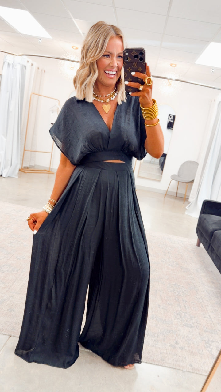 The Precision Two-Piece Set-Black