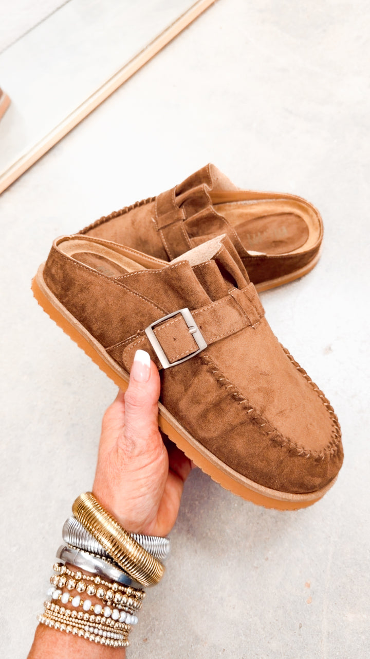 Joia Suede Moc Clog