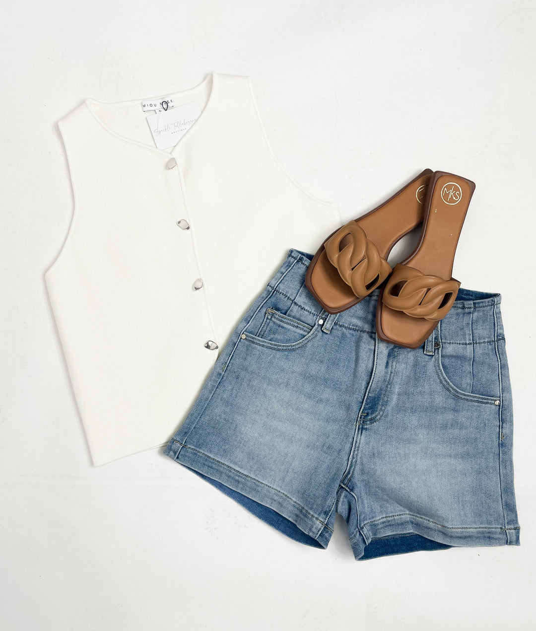 Metal Button Detail Vest- White