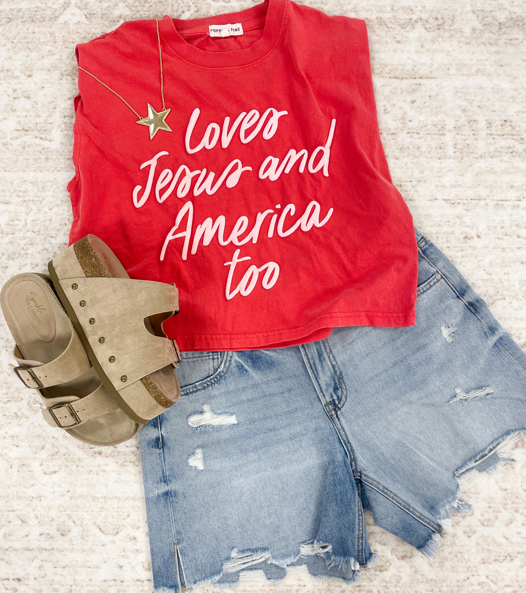 Loves Jesus and America too Muscle Tank