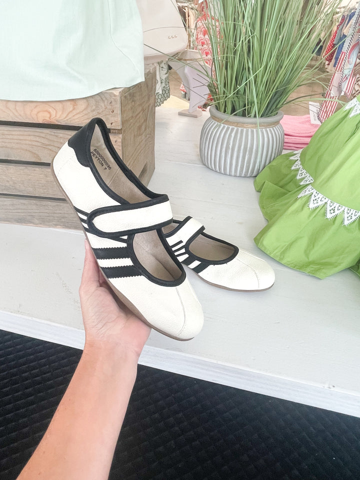 The Black & White Peyton Ballet Sneaker