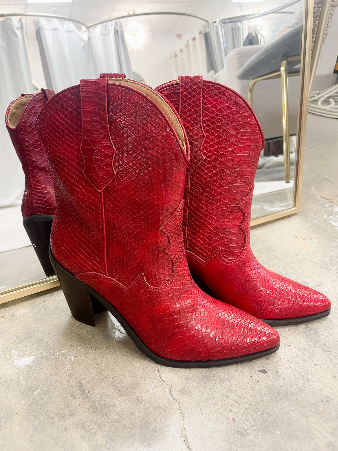 Brooklyn-Red Ankle Boot