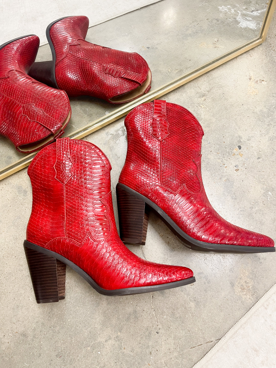 Brooklyn-Red Ankle Boot