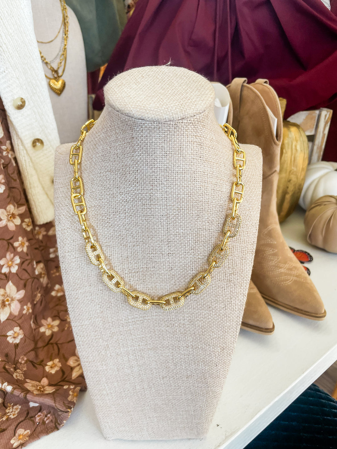 The Jasmine Necklace