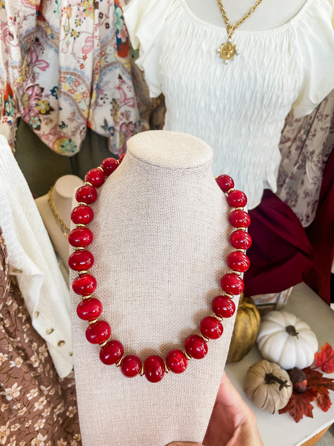 The Marble Chunky Beaded Necklace-Red