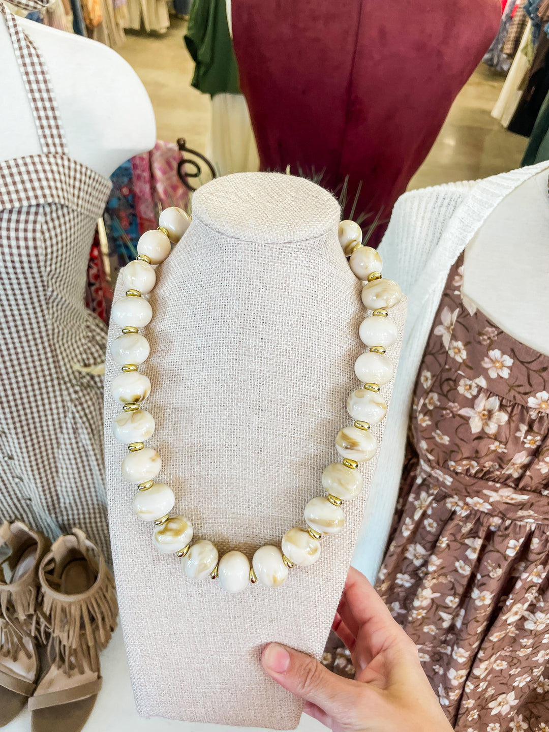 The Marble Chunky Beaded Necklace-Cream