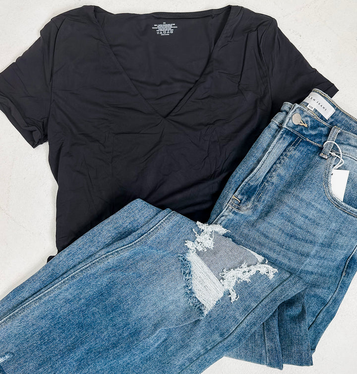 V-neck Short Sleeve Bodysuit
