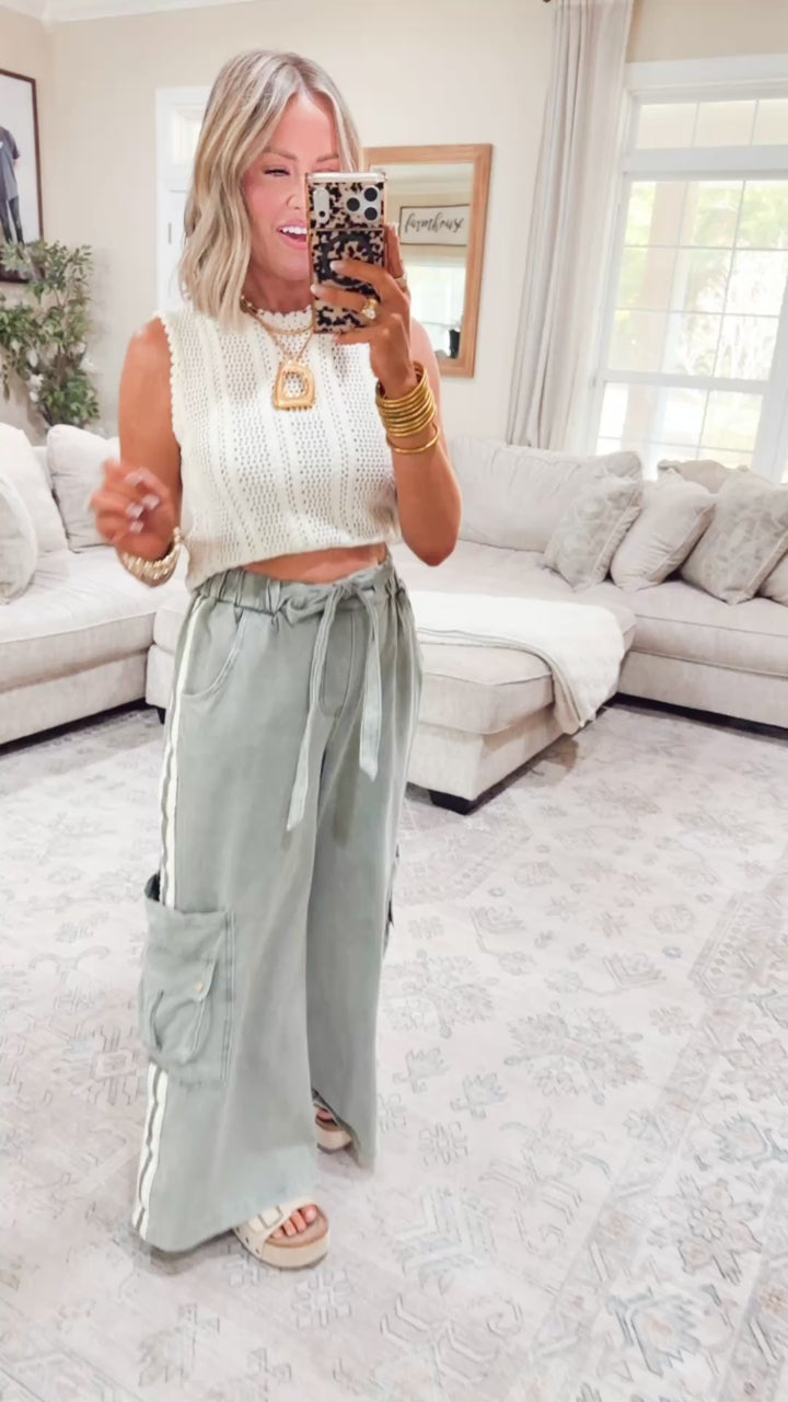 The Dreamcatcher Cargo Pants-Olive