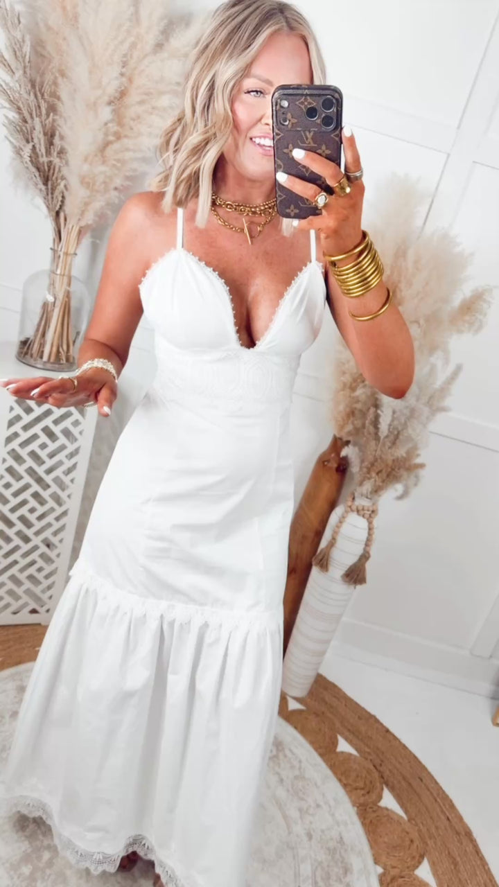 The Sweet Meadow Lace Dress-White