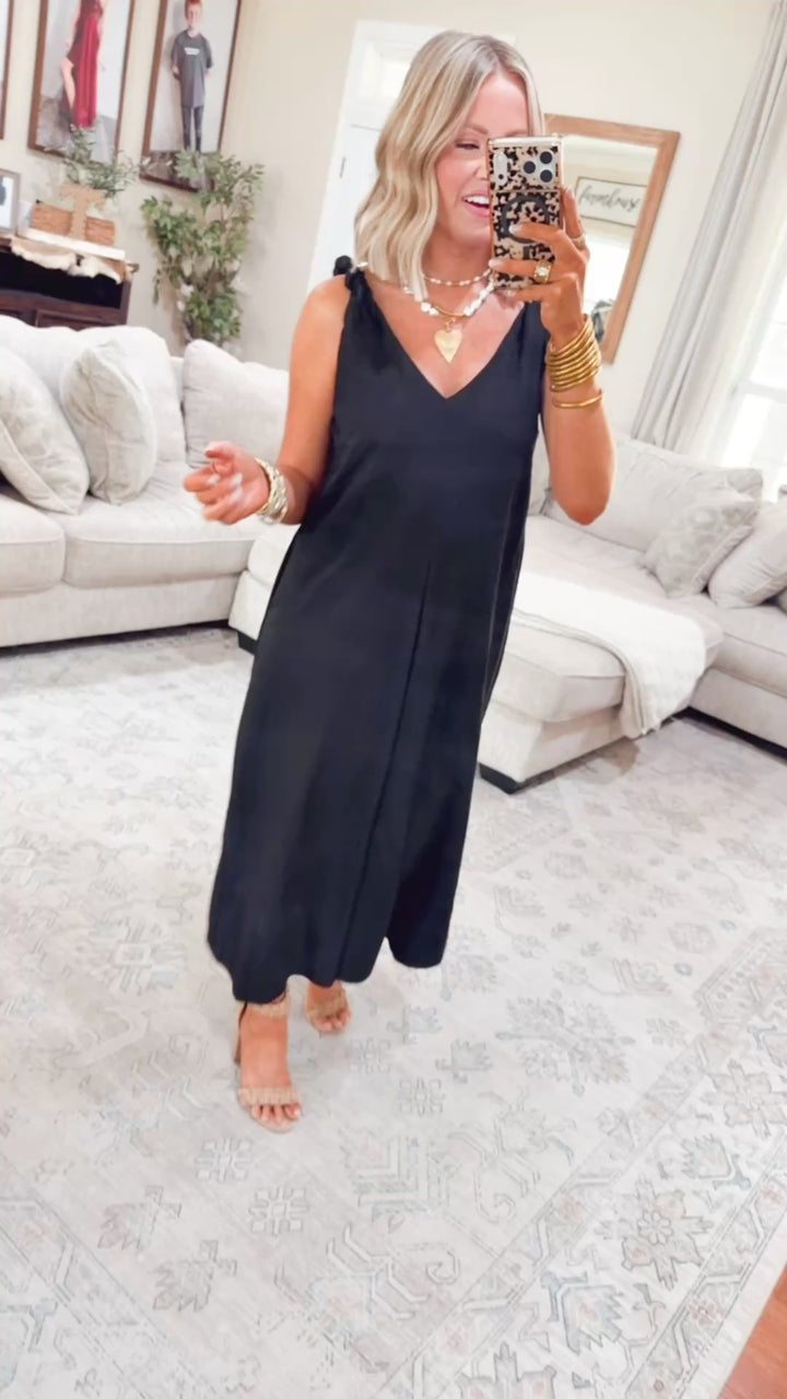 Effortless Knot-Strap Midi Dress