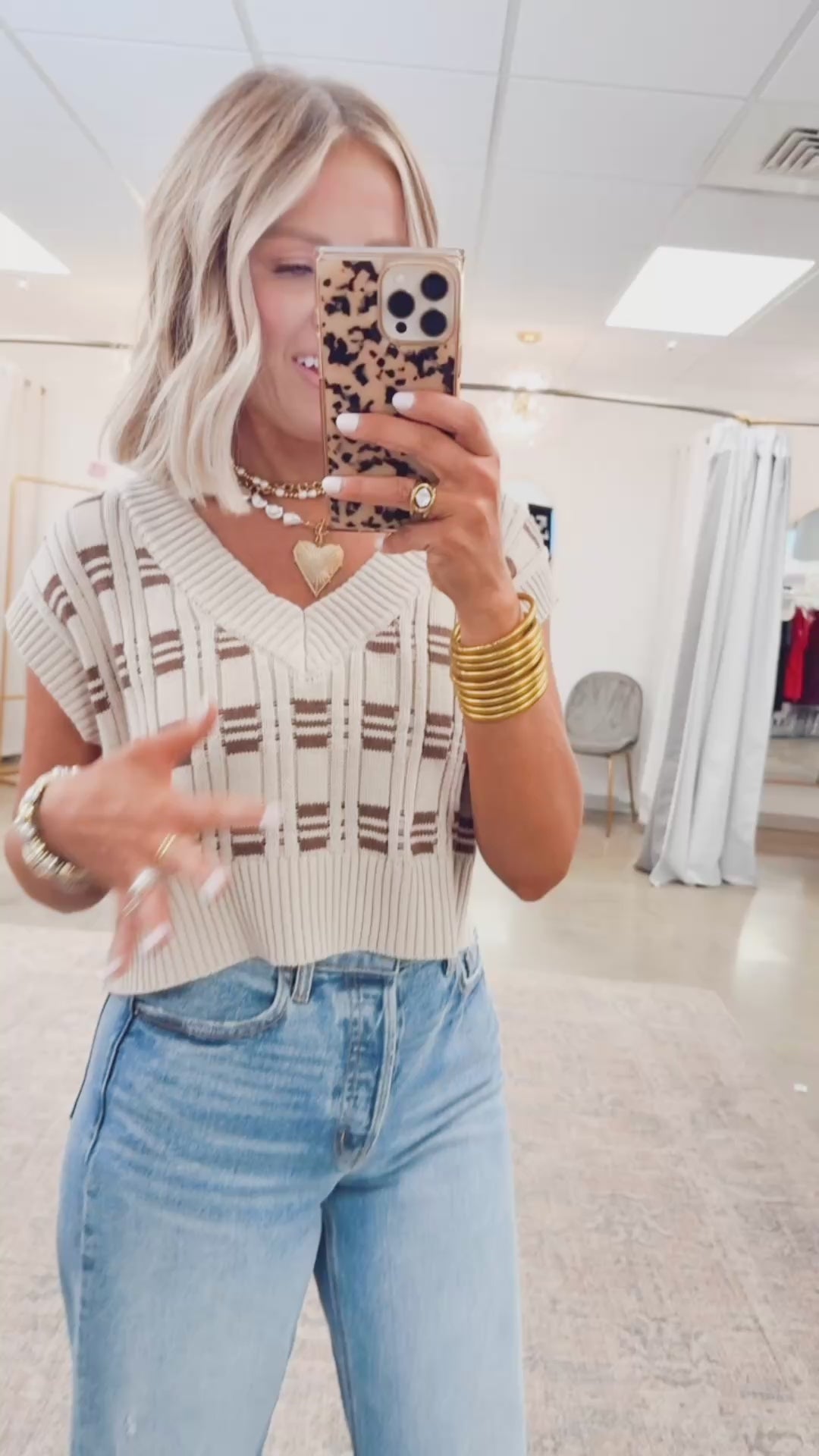 Oxford Cropped Knit Vest-Oatmeal/Cocoa