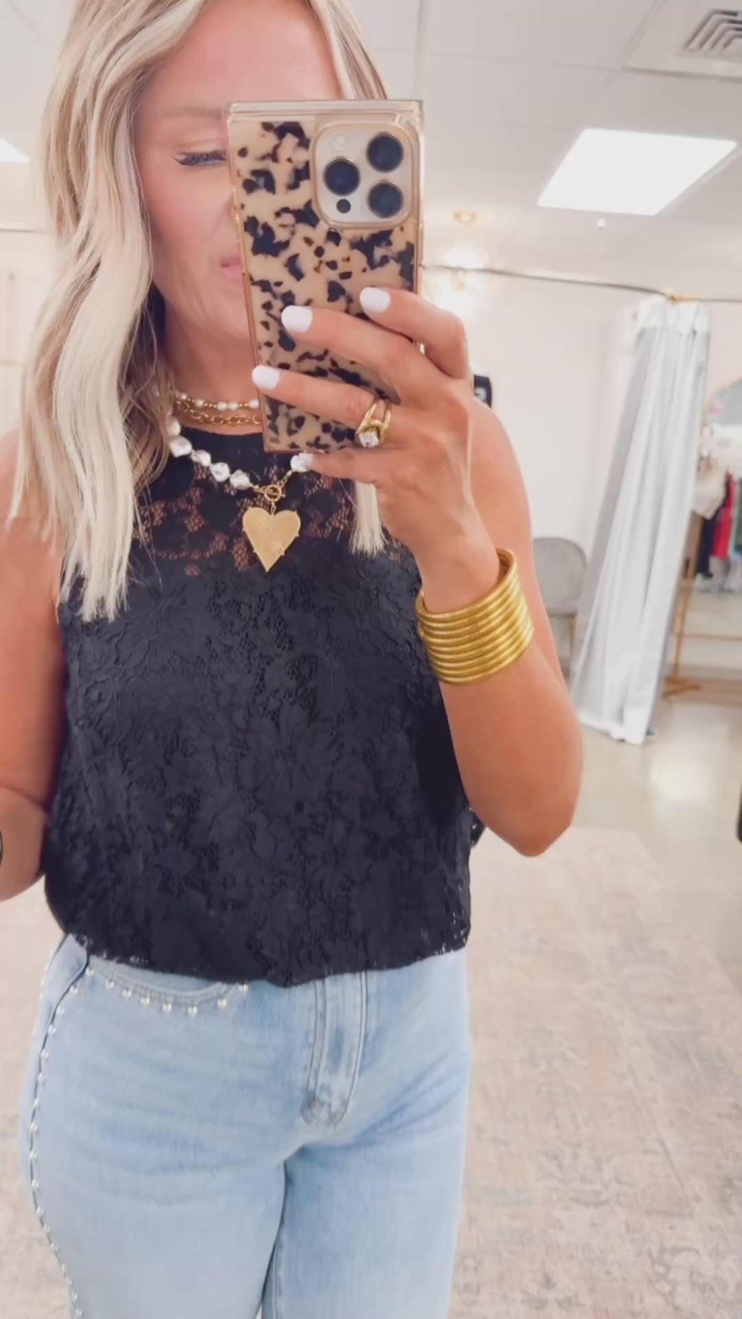 Livy Lace Tank-Black