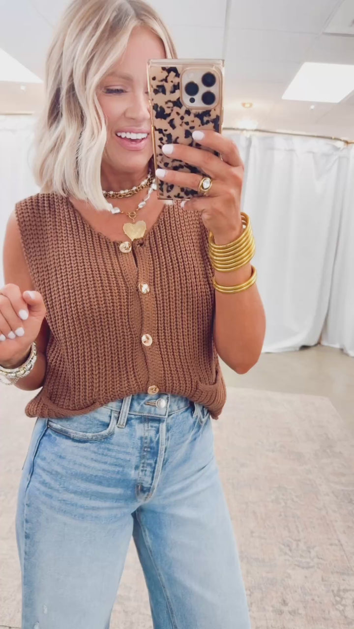 Lofty Sweater Vest-Coco