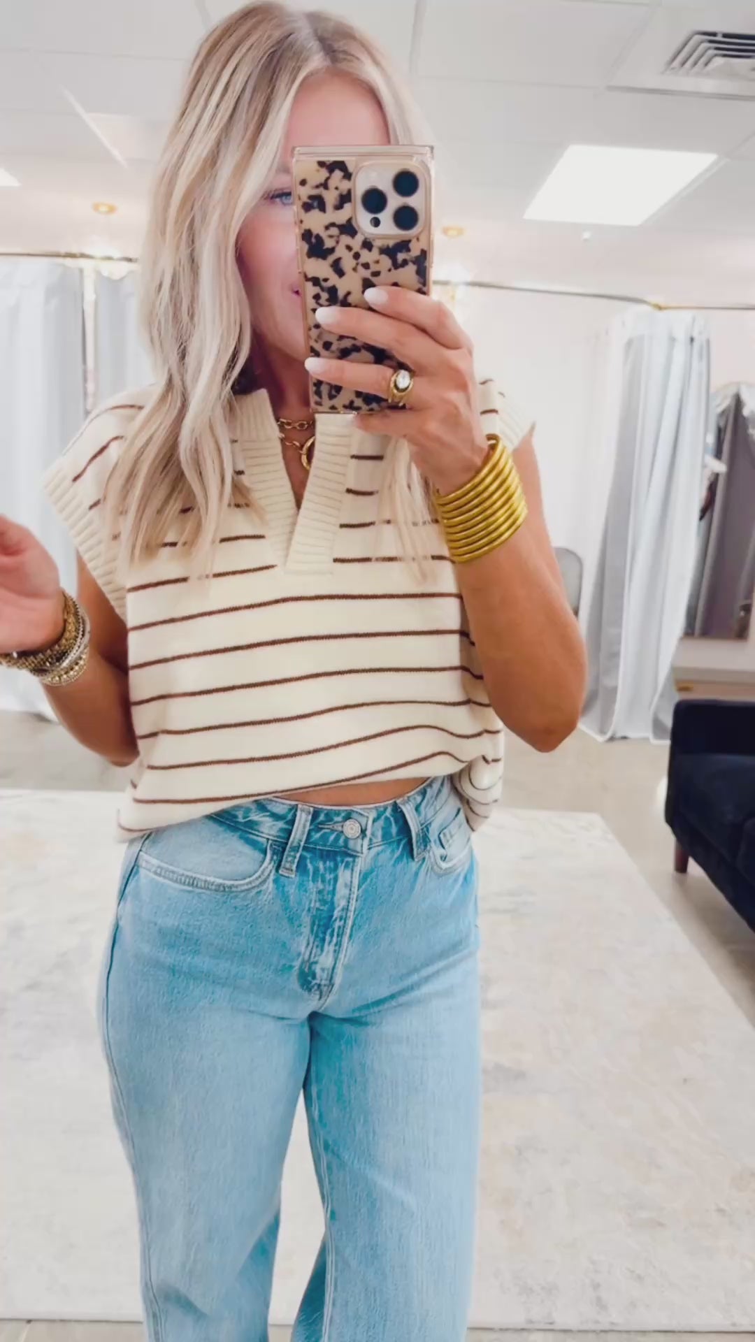 Lainey Sweater Vest-Cream/Rust