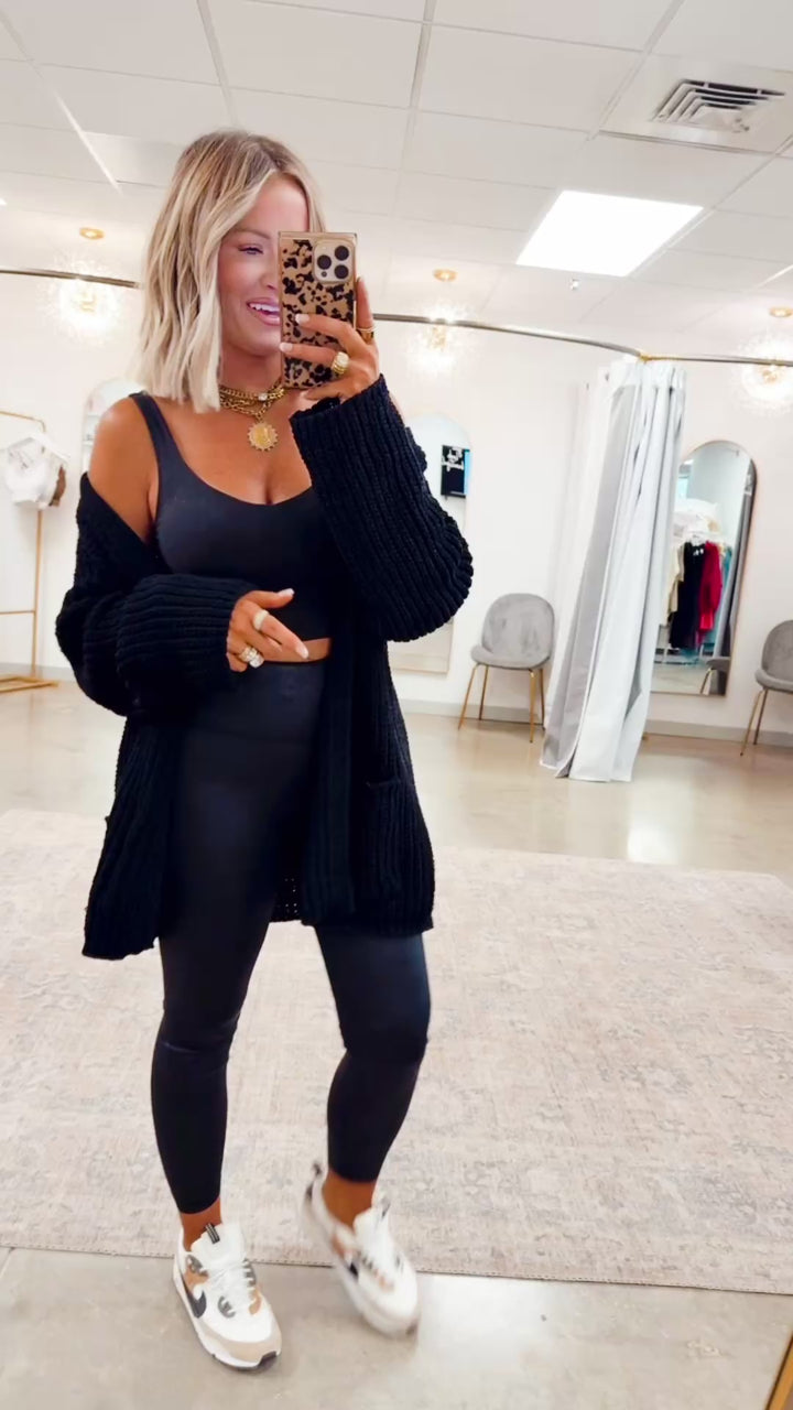 V Neck Yoga Top-Black